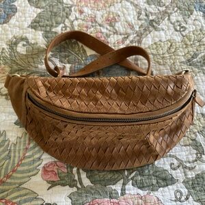 Mandrn Woven Leather Belt Bag — Cognac Brown